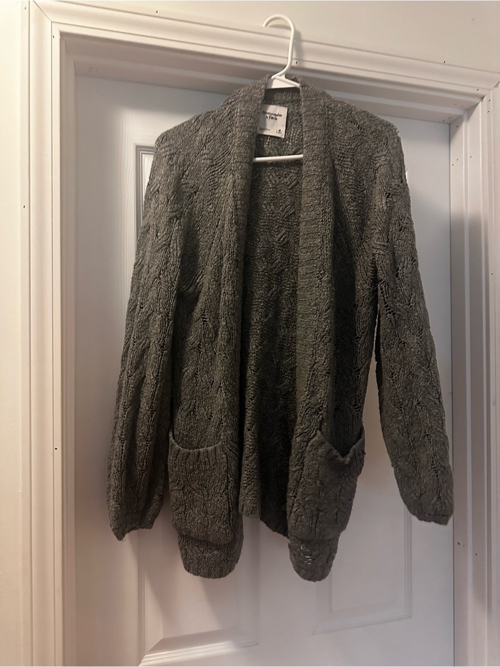 “vintage” Abercrombie and fitch cable knit cardigan